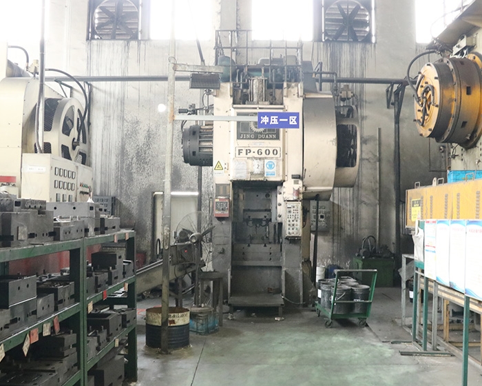冲压设备展示